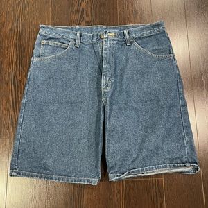Wrangler brand denim shorts. 36 waist